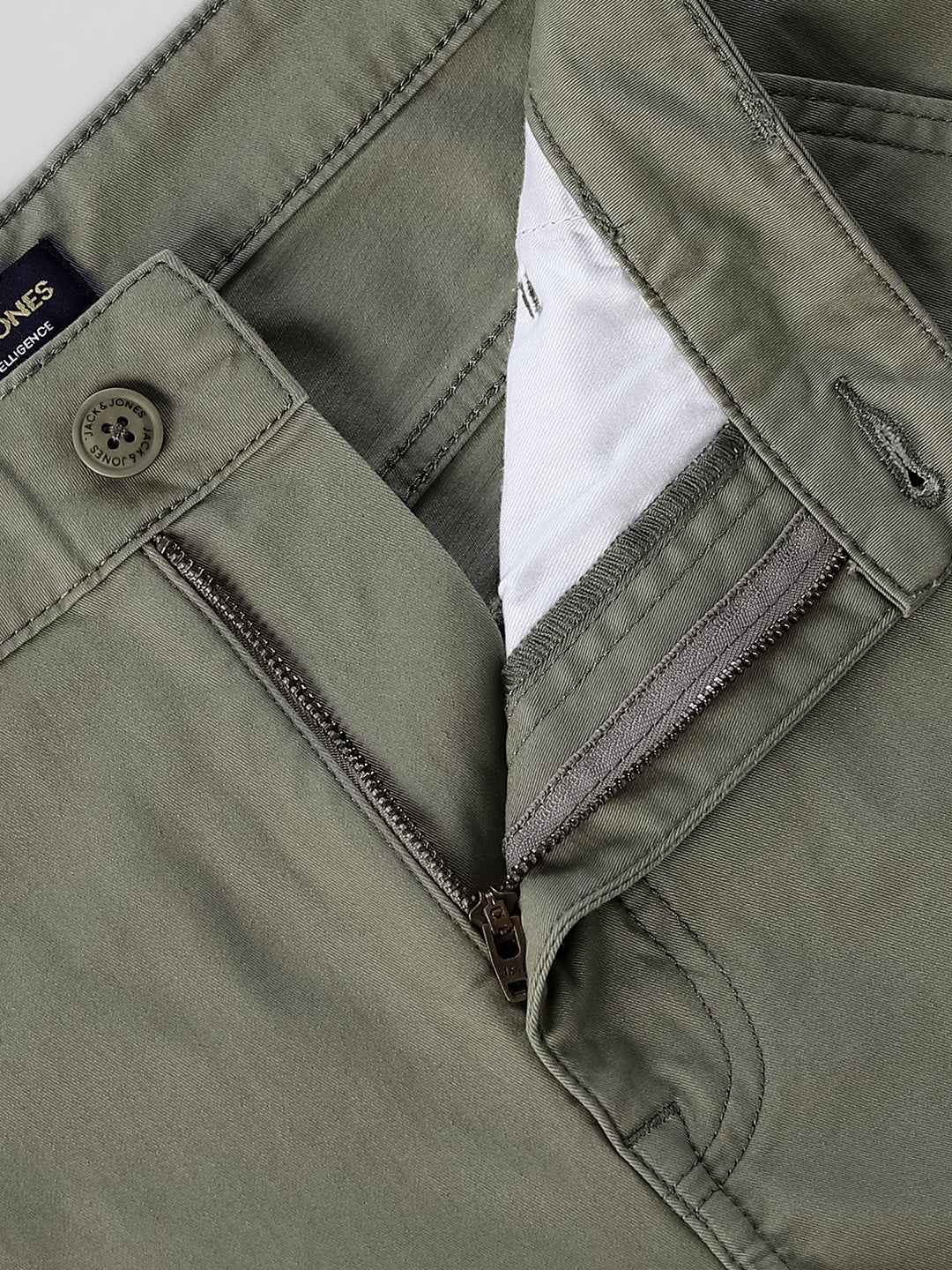 6 Pocket Regular Fit Cargos - Image 5