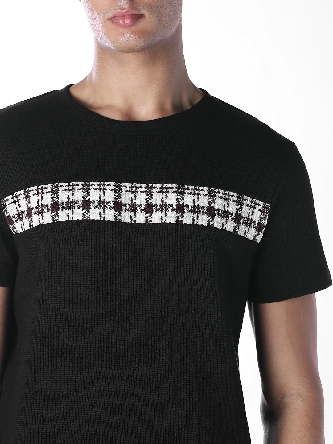 Cut & Sew Cotton Crew Neck T-shirt - Image 5