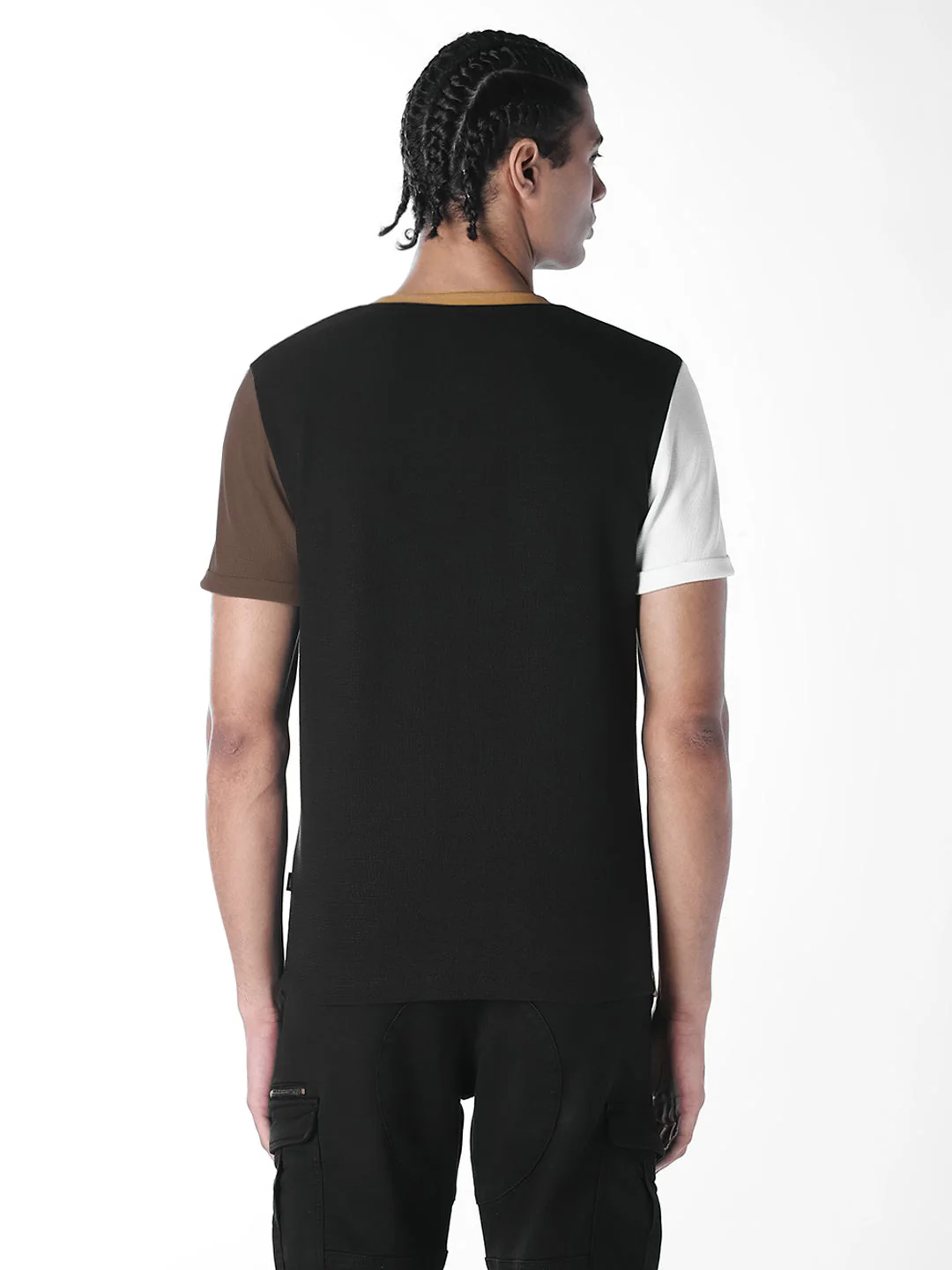 Colourblocked Crew Neck T-shirt - Image 4