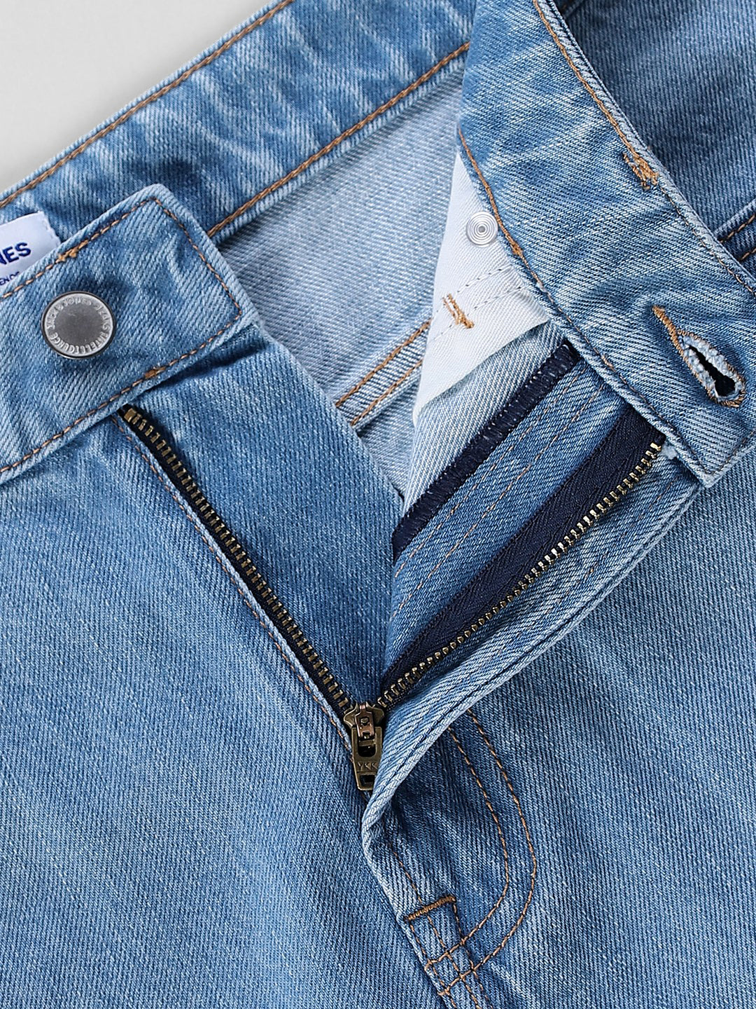 Light Blue Dario Loose Fit Jeans - Image 5