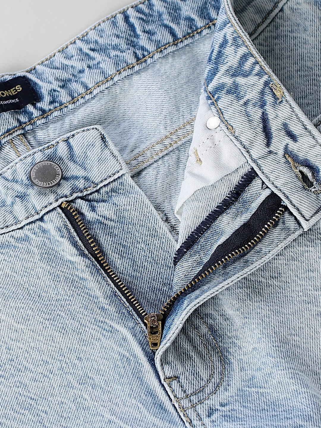 Light Blue 5 Pocket Denim Shorts - Image 5