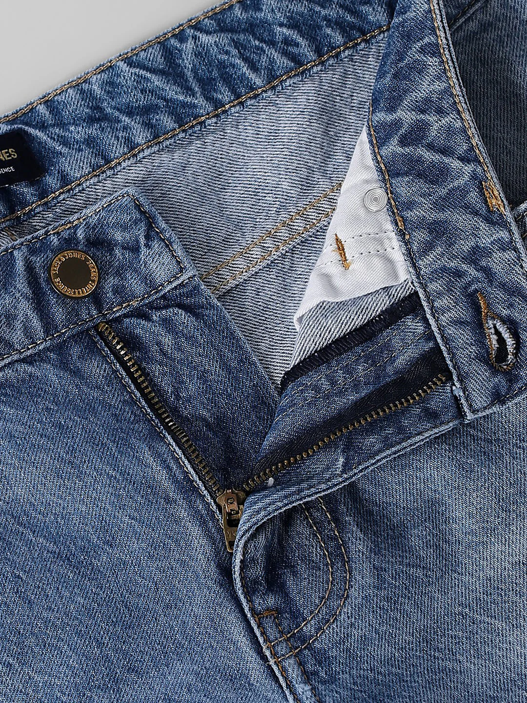 Blue Washed 5 Pocket Denim Shorts - Image 5