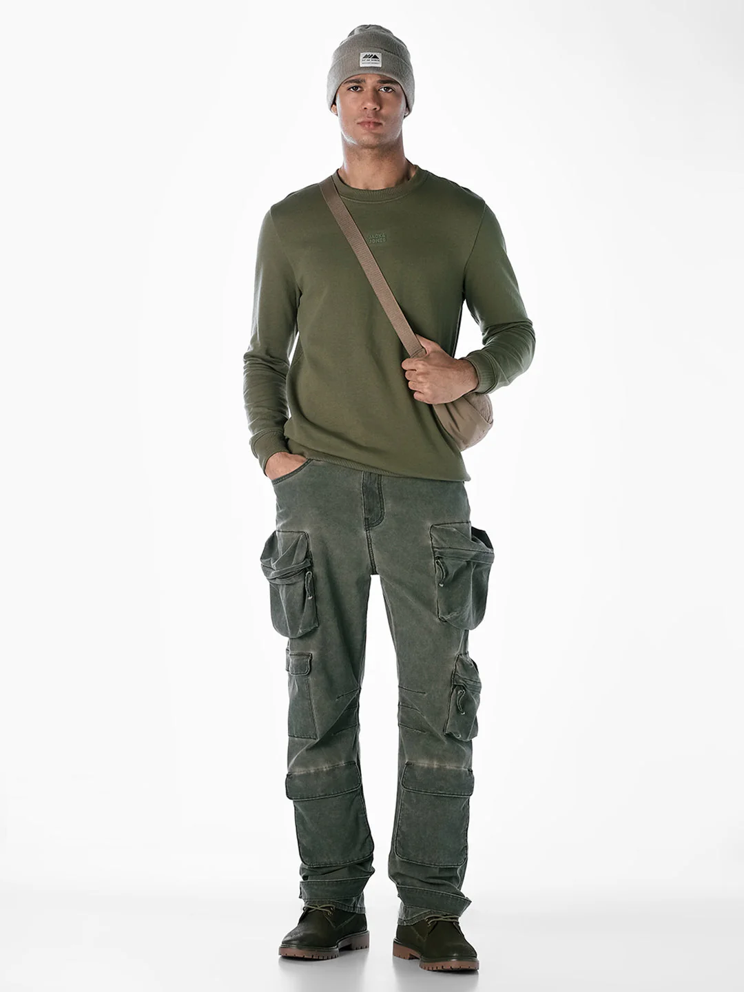 Green Crew Neck Sweatshirt - Image 6