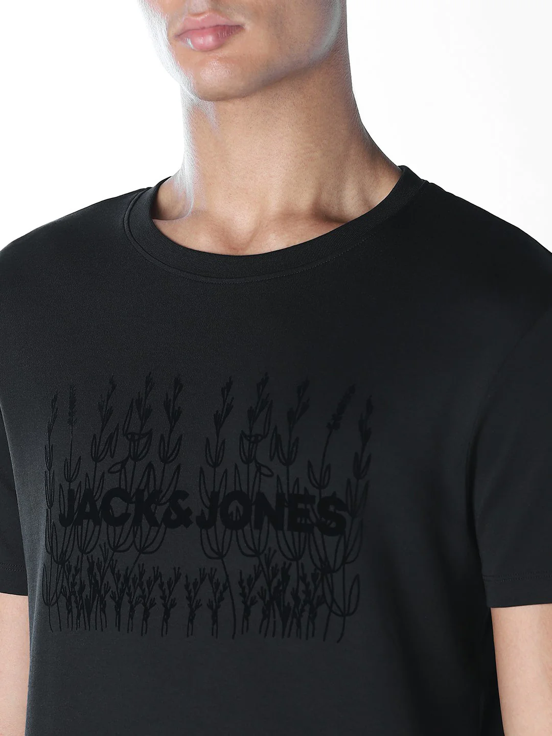 Flock Print Crew Neck T-shirt - Image 5