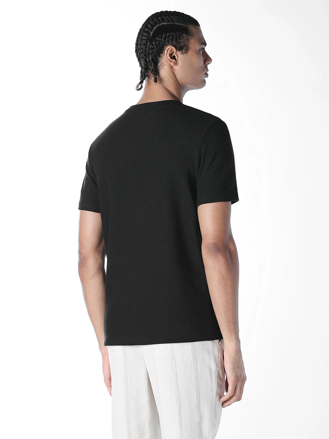 Crochet Pocket Crew Neck T-shirt - Image 4
