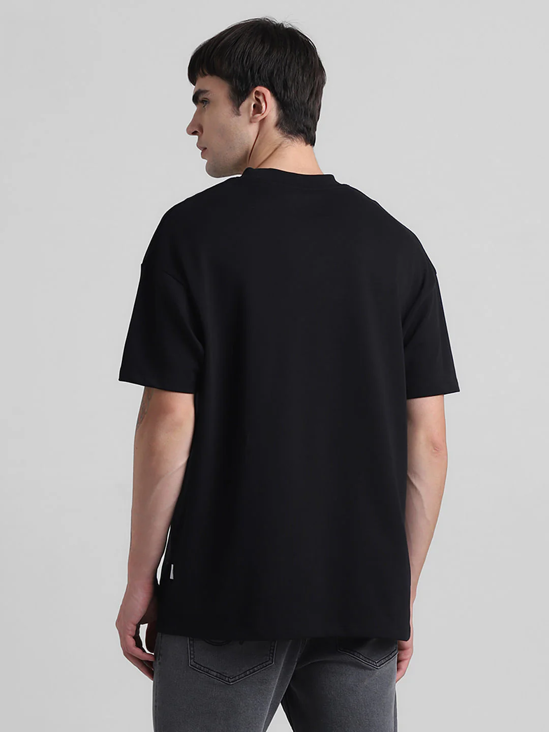 Tenovia Black Knitted Oversized T-shirt (Copy) - Image 4